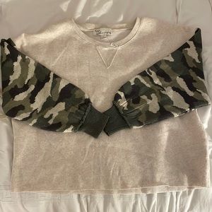 NWT crew neck